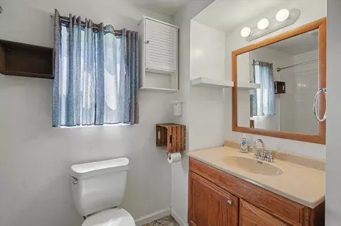 Bath - 312 S David St, Sidney, IL 61877 photo 1 of 2