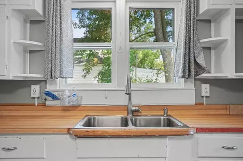 Kitchen - 312 S David St, Sidney, IL 61877 photo 3 of 4