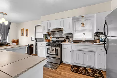Kitchen - 14340 Ingleside Ave, Dolton, IL 60419 photo 1 of 3