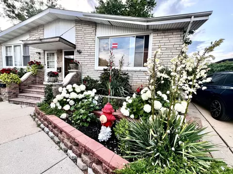 352 Dover Ln #352, Des Plaines, IL 60018 photo 1