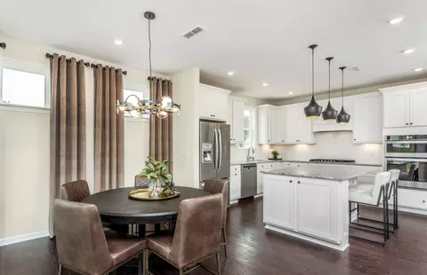 Dining - 3218 Kimblewick Cir, Aurora, IL 60503 photo 1 of 2