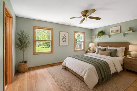 Bedroom - 640 Lilac Dr, Algonquin, IL 60102 photo 3 of 10