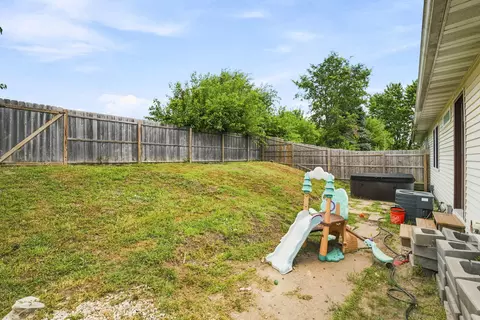 Exterior - 603 Davidson Dr #A, Minooka, IL 60447 photo 2 of 5