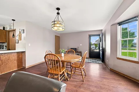 Entry Way - 603 Davidson Dr #A, Minooka, IL 60447 photo 2 of 2