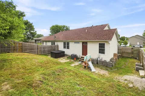 Exterior - 603 Davidson Dr #A, Minooka, IL 60447 photo 5 of 5