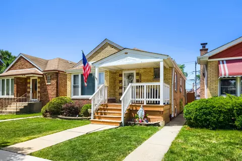 5048 S Leamington Ave, Chicago, IL 60638