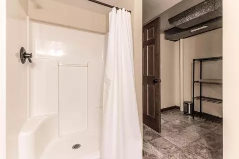 Bath - 8223 Maple Ave, Gary, IN 46403 photo 3 of 3