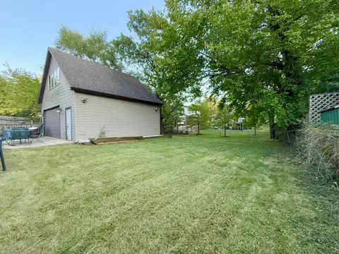 Exterior - 8223 Maple Ave, Gary, IN 46403 photo 3 of 7