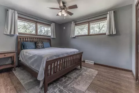 Bedroom - 8223 Maple Ave, Gary, IN 46403 photo 3 of 5