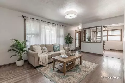 Living - 8223 Maple Ave, Gary, IN 46403 photo 2 of 5