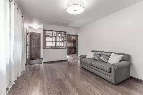 Living - 8223 Maple Ave, Gary, IN 46403 photo 3 of 5