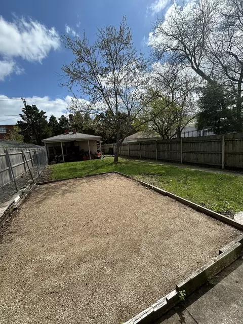 Exterior - 2005 Darrow Ave, Evanston, IL 60201 photo 6 of 7