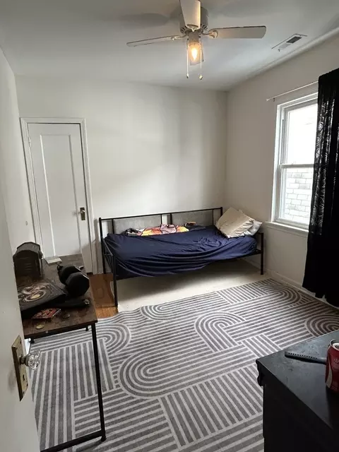Bedroom - 2005 Darrow Ave, Evanston, IL 60201 photo 4 of 5