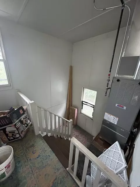 Entry Way - 2005 Darrow Ave, Evanston, IL 60201 photo 1 of 1