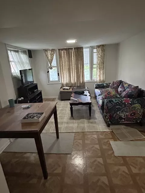 Living - 2005 Darrow Ave, Evanston, IL 60201 photo 4 of 4