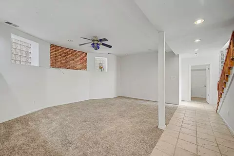 Living - 3416 W Jackson Blvd, Chicago, IL 60624 photo 5 of 6