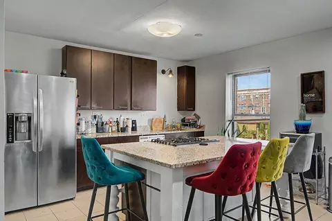Kitchen - 3416 W Jackson Blvd, Chicago, IL 60624 photo 1 of 1