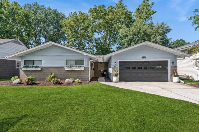 1124 59th St, Downers Grove, IL 60516