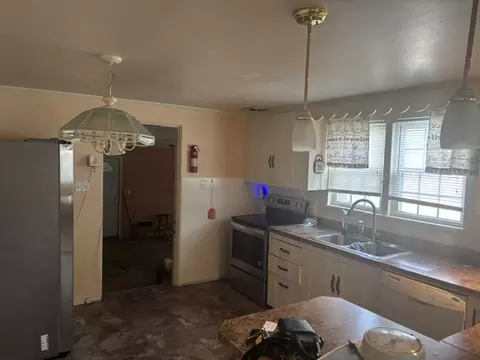 810 E 7th St, Centralia, IL 62801 photo 5