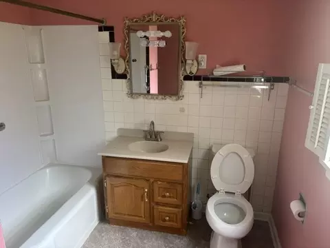 810 E 7th St, Centralia, IL 62801 photo 8