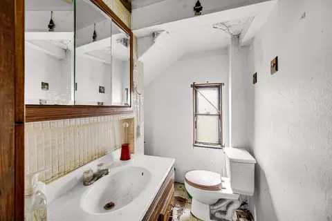 8917 S Hermitage Ave, Chicago, IL 60620 photo 9