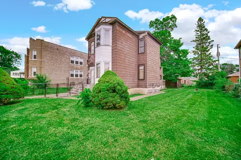 8917 S Hermitage Ave, Chicago, IL 60620 photo 3