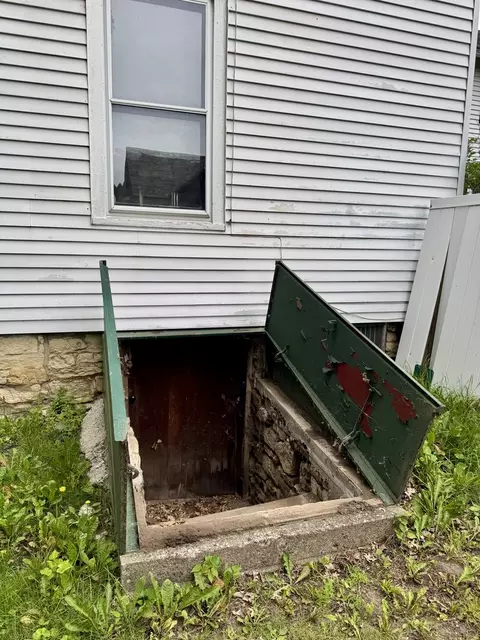 Exterior - 204 S Main St, Sheffield, IL 61361 photo 6 of 11