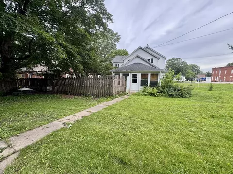 Exterior - 204 S Main St, Sheffield, IL 61361 photo 3 of 11