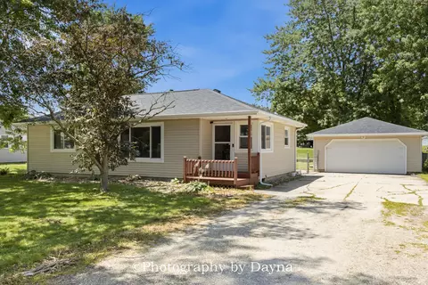 56 S 4080w Rd, Kankakee, IL 60901 photo 2