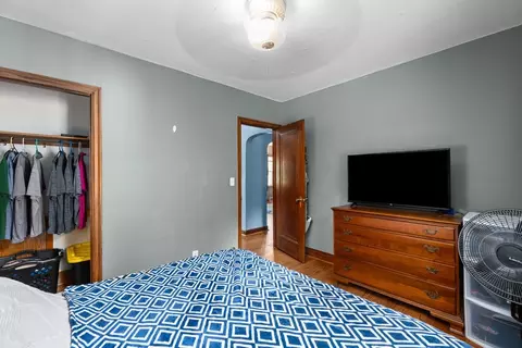 Bedroom - 802 27th Ave, Moline, IL 61265 photo 3 of 8