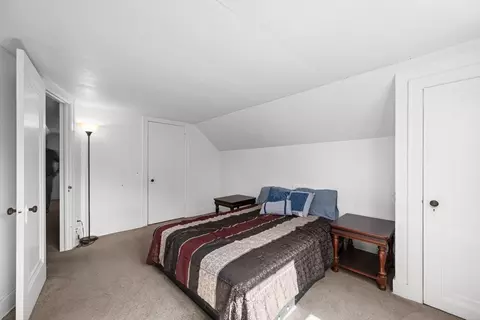 Bedroom - 802 27th Ave, Moline, IL 61265 photo 7 of 8