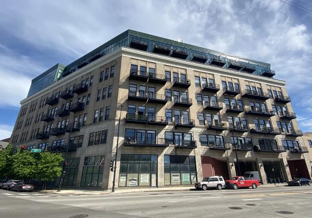 1645 W Ogden Ave #310, Chicago, IL 60612