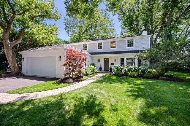 2223 Crestview Ln, Wilmette, IL 60091