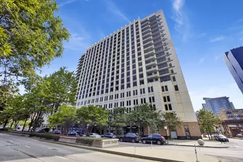 1255 S State St #1008, Chicago, IL 60605