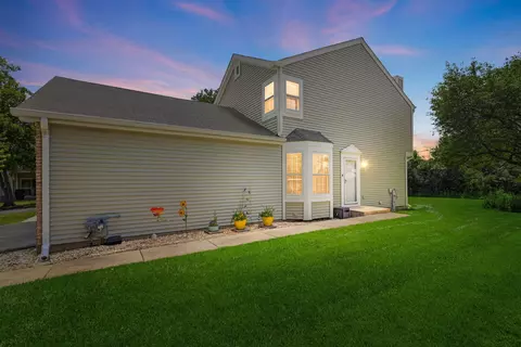 486 Nicole Dr #D, Bartlett, IL 60103 photo 23