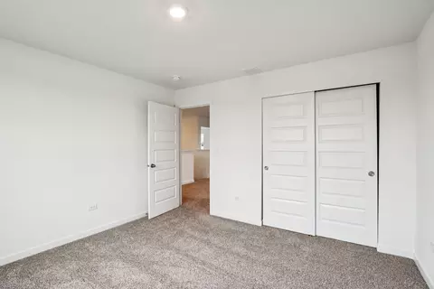 Bedroom - 1868 Keating Dr, Aurora, IL 60503 photo 3 of 8