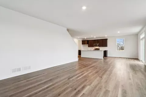 Living - 1868 Keating Dr, Aurora, IL 60503 photo 5 of 5