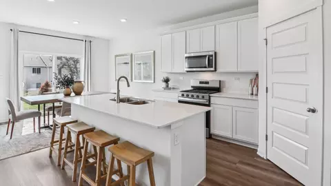 Kitchen - 1866 Keating Dr, Aurora, IL 60503 photo 3 of 4
