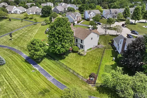View/Area - 10 Hithergreen Ct, Algonquin, IL 60102 photo 3 of 7