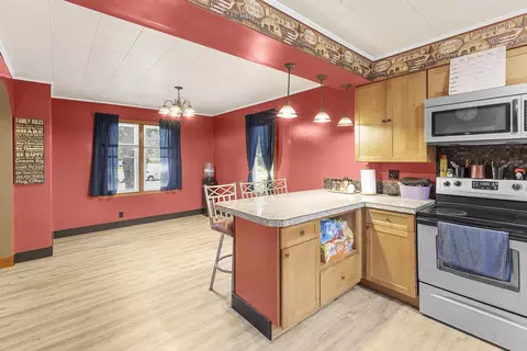 Kitchen - 310 E Washington St, Ashkum, IL 60911 photo 3 of 3