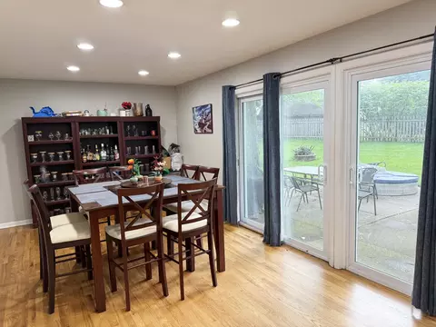 Dining - 4388 Lincoln Ct, Rolling Meadows, IL 60008 photo 1 of 2