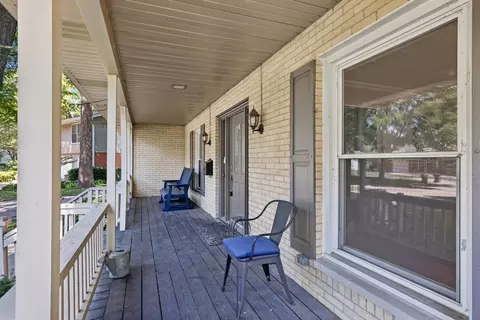 Exterior - 4388 Lincoln Ct, Rolling Meadows, IL 60008 photo 4 of 7
