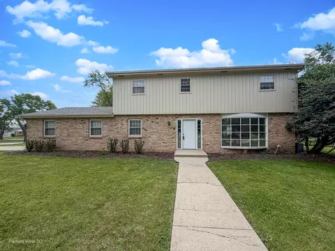 3306 Coventry Ct, Joliet, IL 60431