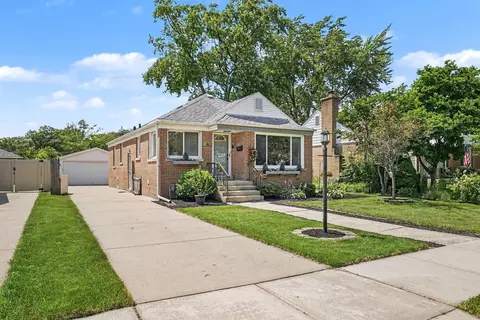 18424 Homewood Ave, Homewood, IL 60430