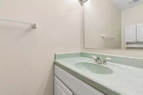1781 Raleigh Ln, Hoffman Estates, IL 60169 photo 10