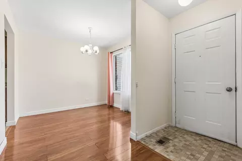 1781 Raleigh Ln, Hoffman Estates, IL 60169 photo 6