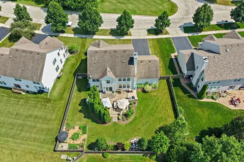 View/Area - 308 Buffalo Dr, Elgin, IL 60124 photo 4 of 9