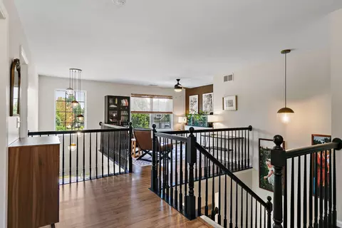 Entry Way - 308 Buffalo Dr, Elgin, IL 60124 photo 3 of 4