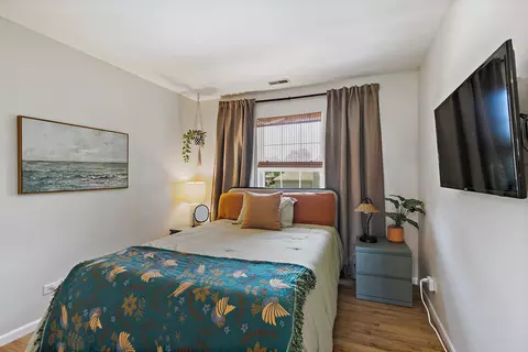 Bedroom - 308 Buffalo Dr, Elgin, IL 60124 photo 5 of 5