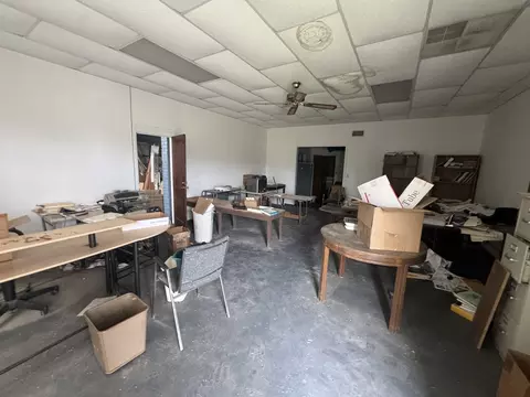 Other - 121 E Railroad St, Flora, IL 62839 photo 1 of 11